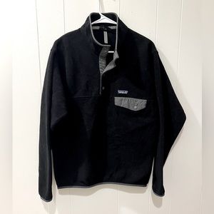 Patagonia pullover fleece, size medium
